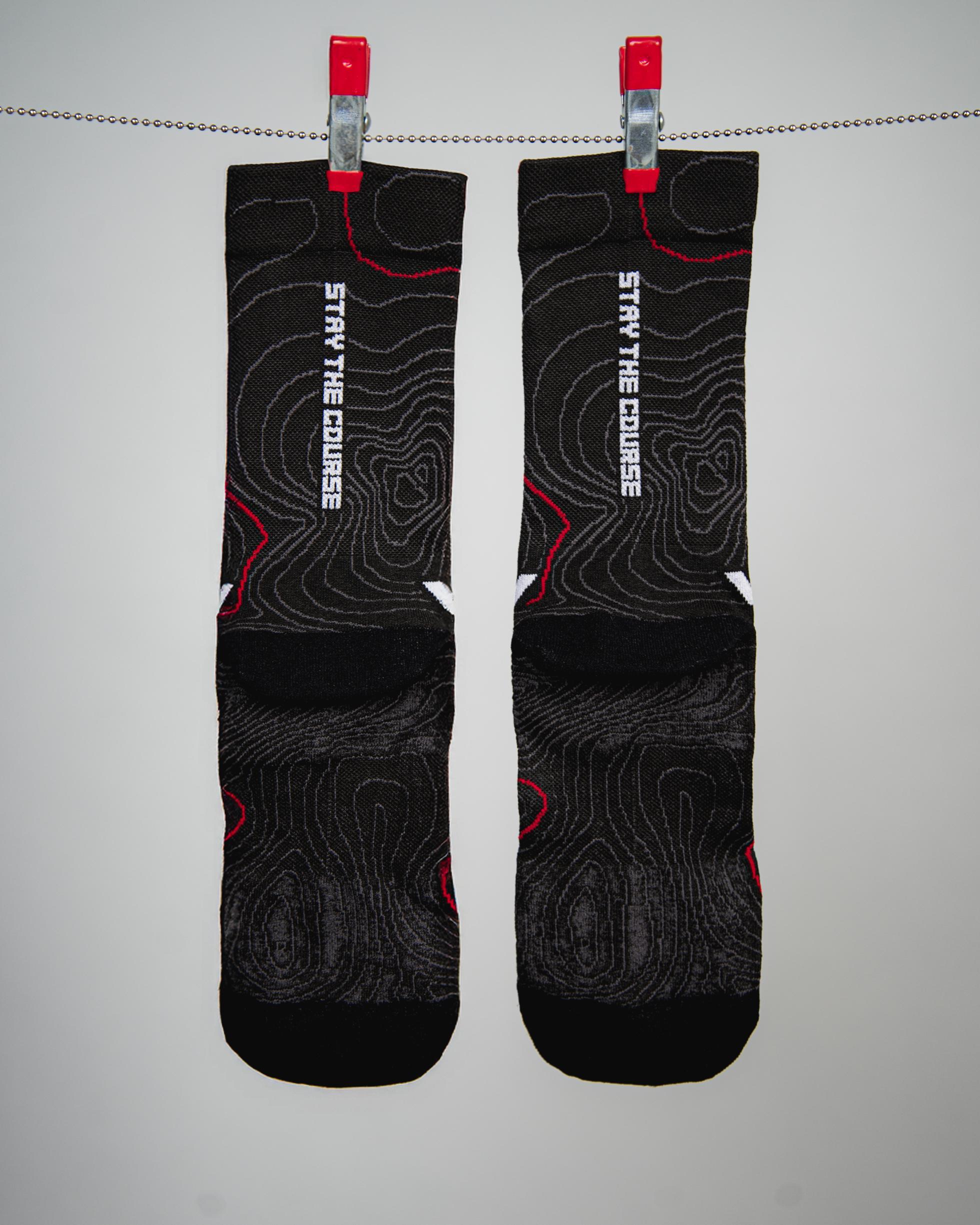 Swiftwick Vision Mid-Crew - Black Red