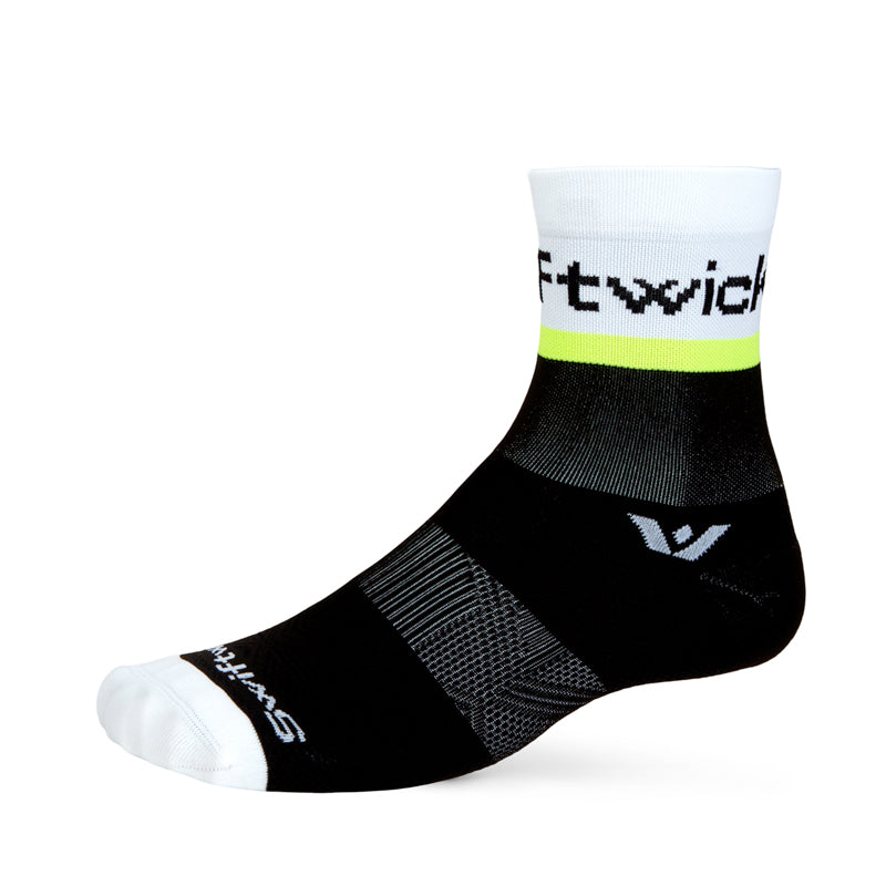 ウェア SWIFT INDUSTRIES* campout 2025 socks Swift Industries - Swift Campout 2025 Sock – Bicycleboys