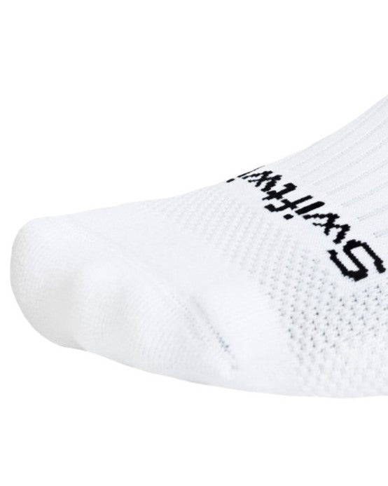 A close-up of a the seamless toe box on the Swiftwick Vision Mid-Crew sock. 