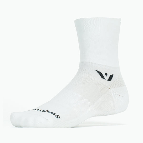 Swiftwick ASPIRE Four - Lightweight Quarter Crew Socks